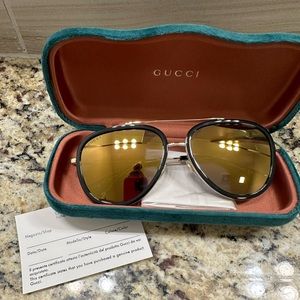 Gucci Aviator Sunglasses